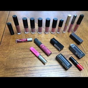 Massive high end lip bundle - lipgloss & lipstick